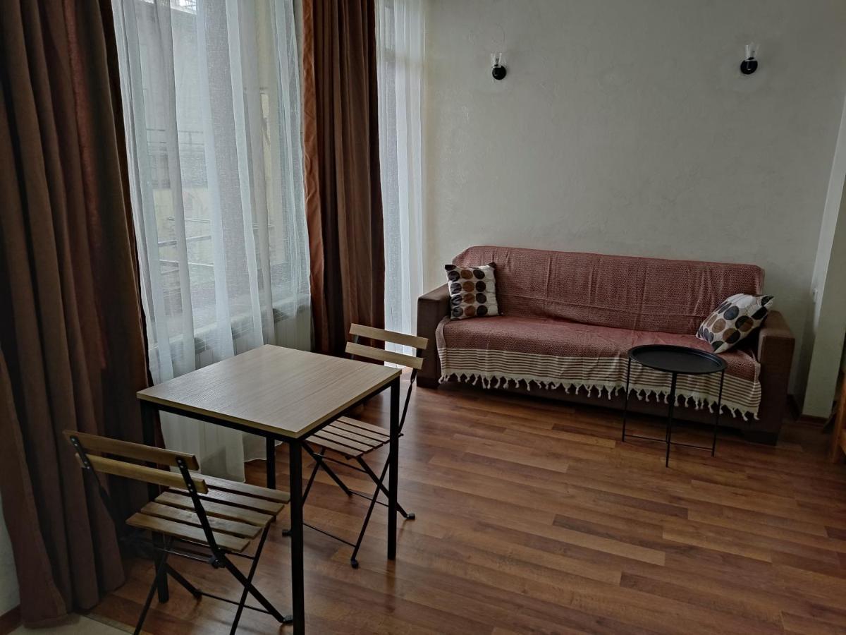 Tavdadebuli Apartment Batumi Zewnętrze zdjęcie