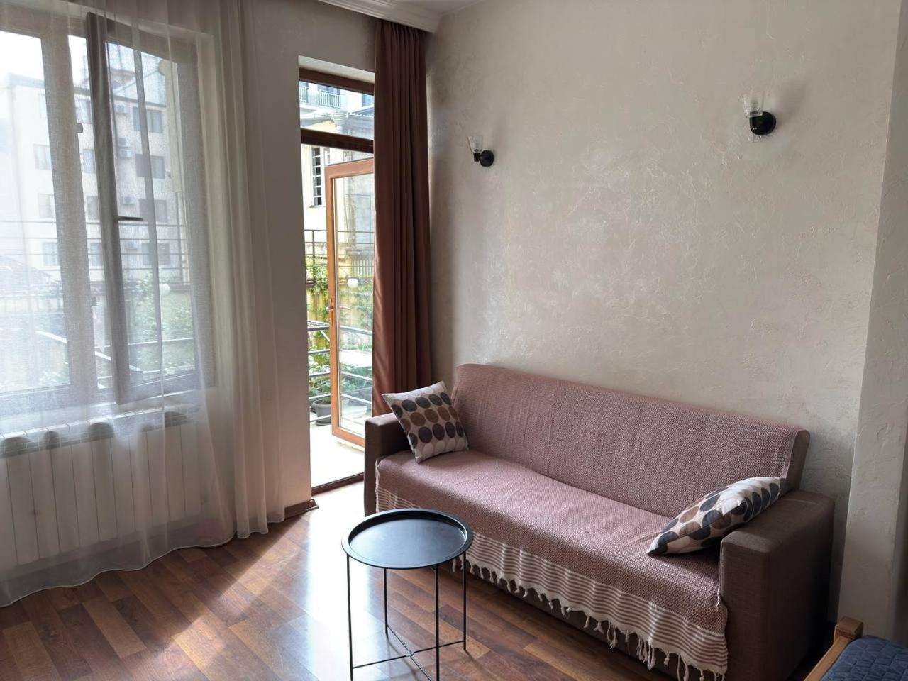 Tavdadebuli Apartment Batumi Zewnętrze zdjęcie